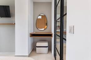 Athens Genesis Luxury Suites