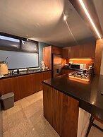 21 Wonderful Apartment Location Design Balcony AC