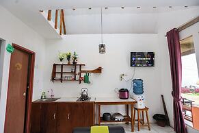 Batu Lawang Sikunir By Travelink