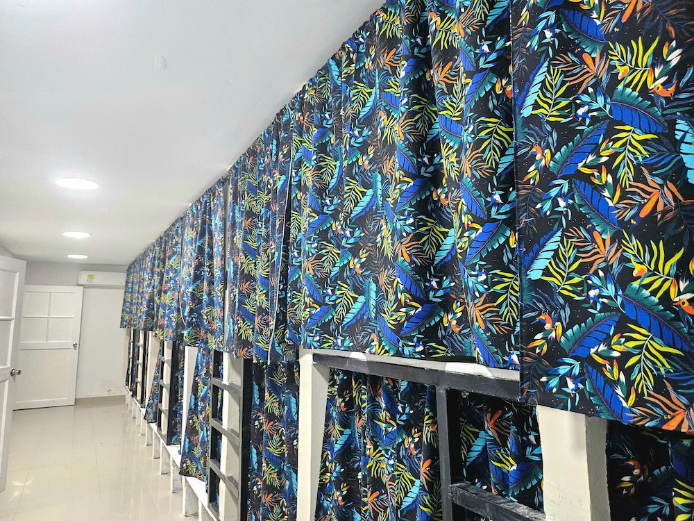 CASAMIA HOSTEL