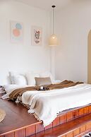 Be Youth Villa