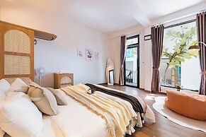 Be Youth Villa