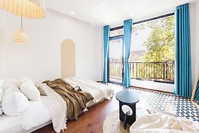 Be Youth Villa