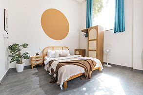 Be Youth Villa