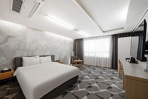 Haydn Hotel