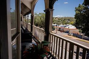 Grand Hotel Mt Morgan