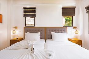 Casa Verde Cliff Resort and Spa