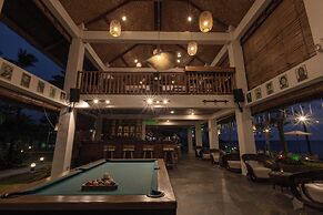 Casa Verde Cliff Resort and Spa