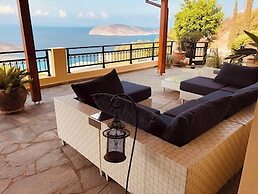 Villa With Pool Sea View Fitness