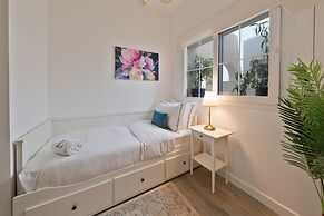 Luxury Short Term Stay 2BHK plus Maids - RANCHES