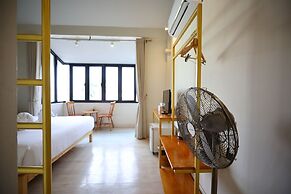 Poshtel Haven