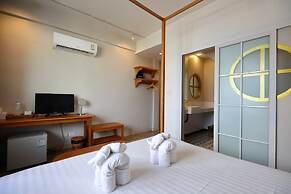 Poshtel Haven