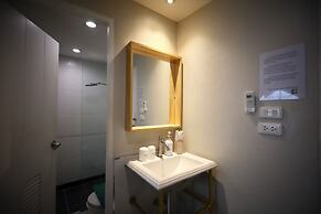 Poshtel Haven