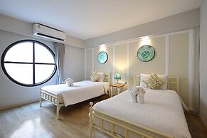 Poshtel Haven
