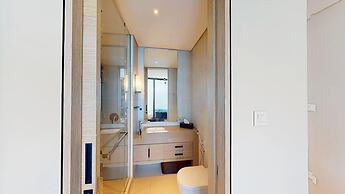 2BR Beachfront Apt w Ain Dubai Views at JBR