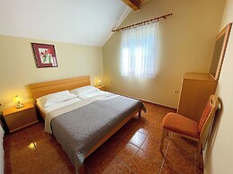Apartman Ljiljana 7