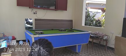 Meltonia Luxury Inn