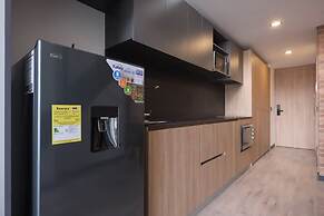 Luxury 1 BR Duplex in Virrey