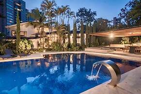 Amazing 6BR Oasis in Poblado MDE