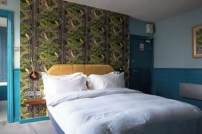 The Ship Rooms