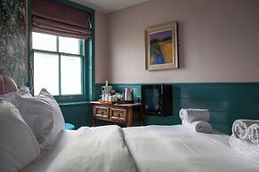 The Ship Rooms
