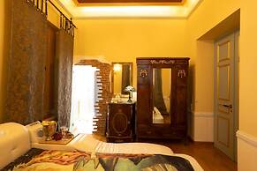 Athena Pegasus Suites - Medousia Spa Luxury Escape