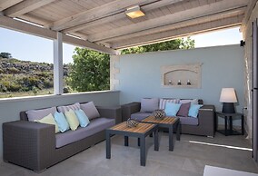 Villa Aurora Luxurius Living