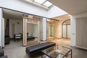 dHomes -Loft suite in Duomo