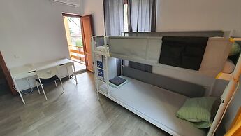 Popcorn Hostel