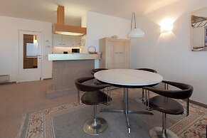 Apartment in Middelkerke With Sea View
