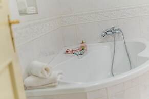 2 Bed Flat - Sleeps 6 - Pets - Wifi