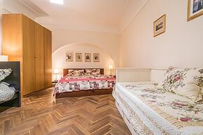 1 Bed Flat - Sleeps 4 - Pets - Wifi