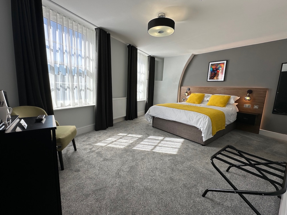 The Abbots Hotel