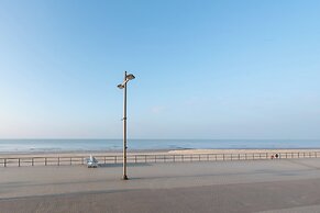 Apartment on Belgian Coast With Sea Views
