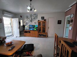 Quesada Holiday Bungalow