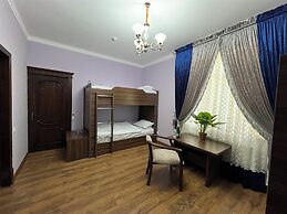 Silk Nest Hotel