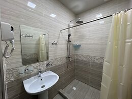 Silk Nest Hotel