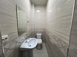Silk Nest Hotel