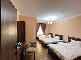 Silk Nest Hotel
