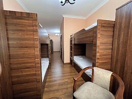 Silk Nest Hotel