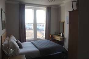 Bryn-Y-Mor Hotel