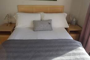 Bryn-Y-Mor Hotel