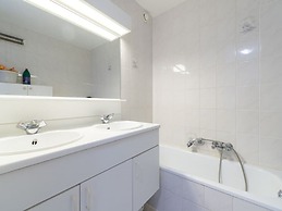 Apartment in Middelkerke With Sea View