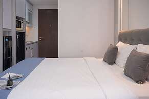Modern Look Studio Apartment At Transpark Bintaro
