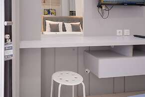 Modern Look Studio Apartment At Transpark Bintaro