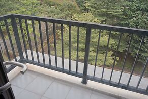 Comfy And Minimalist 2Br At Asatti Apartment