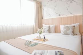 Modern 3Br Apartment At Meikarta