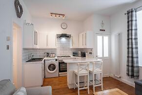 Coopers Croft - 1 Bedroom Apartment Markinch