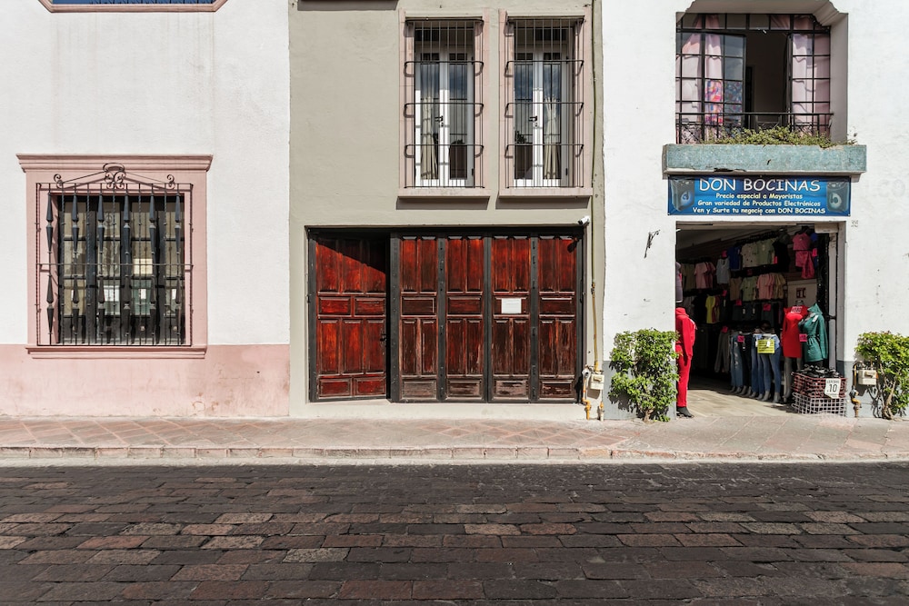 Allende By Homirent