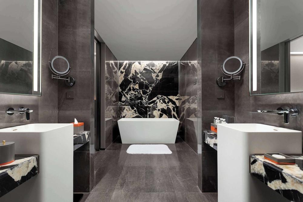 Wyndham Grand Chengdu East